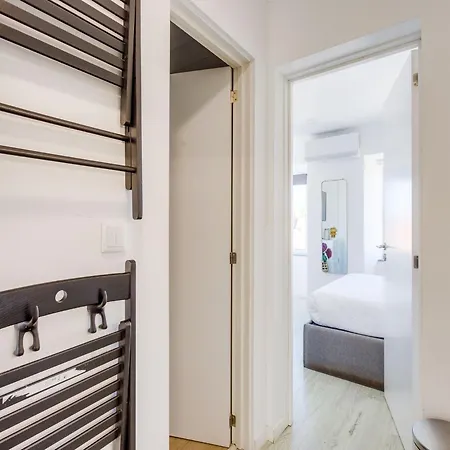 Akicity Ajuda Songbird Apartman *